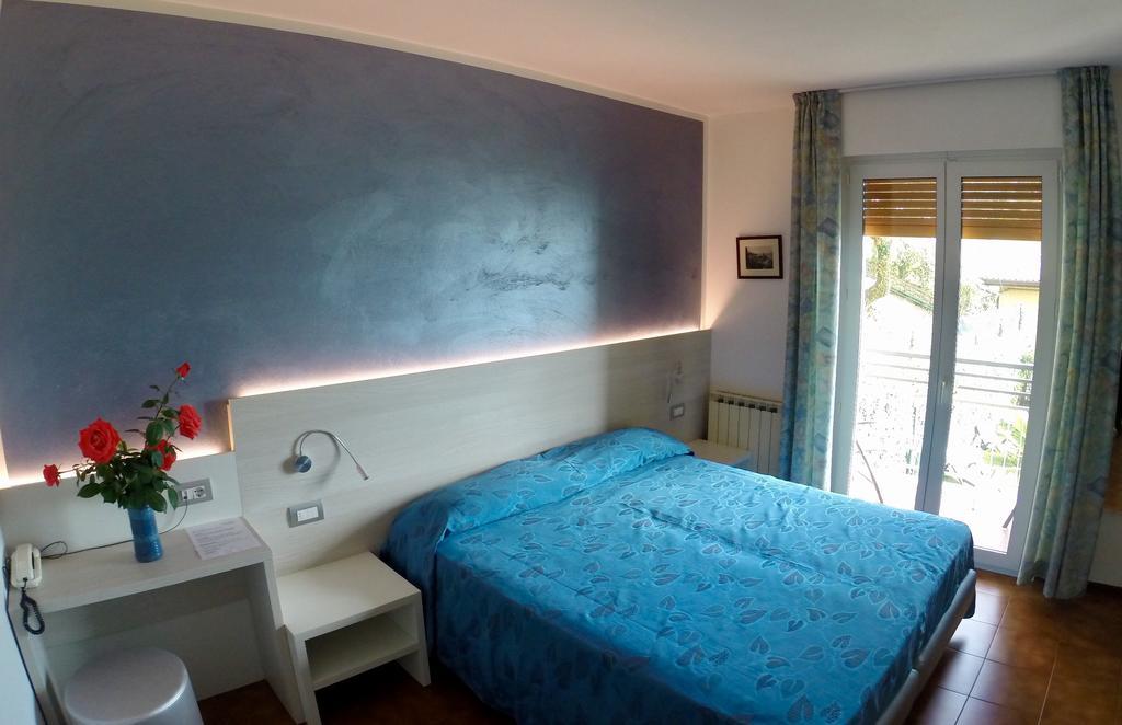 Albergo Villa Edera Μαλτσεζίνε Εξωτερικό φωτογραφία